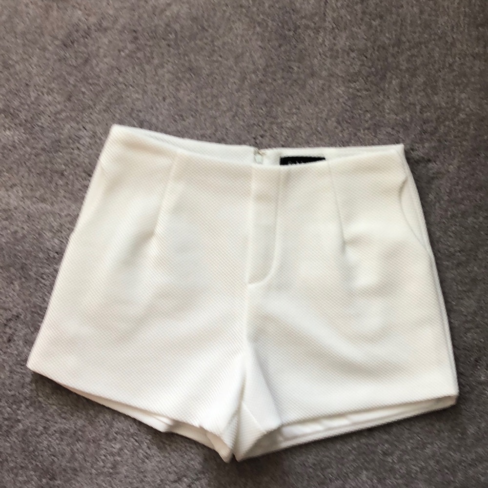 Fab’rik White Shorts Size Medium
